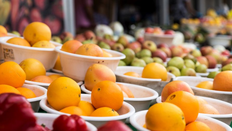 Fruitkraam op de Haagse Markt