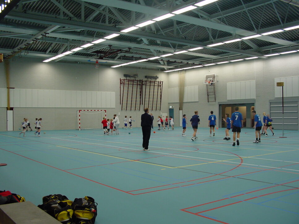 Korfballen in sporthal Piet Vink