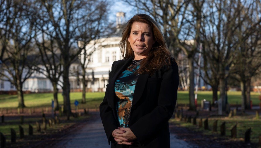 Corinne den Heijer – Stadsdeeldirecteur Loosduinen
