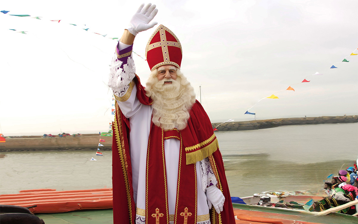 Sinterklaas komt op 15 november aan in Den Haag