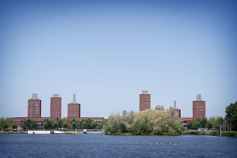 Nieuwbouw aan het water in Ypenburg