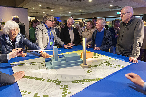 De maquette bij de bewonersbijeenkomst NAVO-top op 3 juni 2024