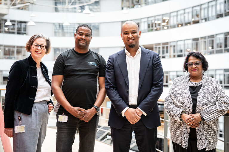 Werkbezoek wethouder Nur Icar bij de Haagse Hogeschool