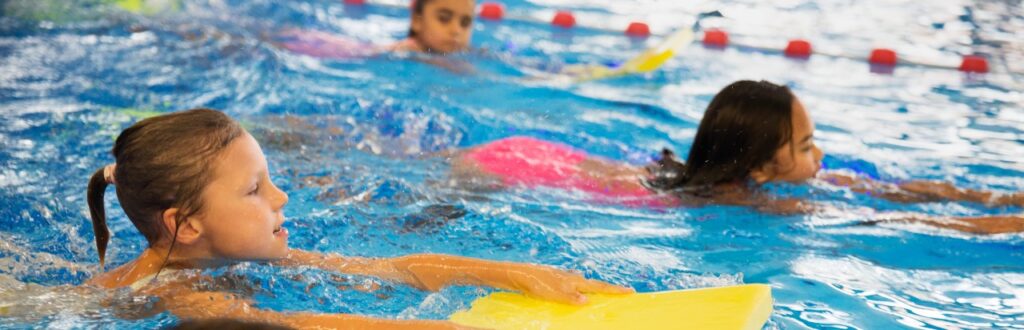 Swimming lessons at the Municipality of The Hague