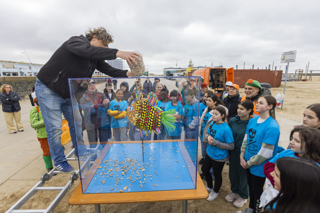 Enjoy the smokefree beach Den Haag EN
